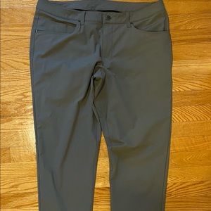 Lululemon mens ABC pants 36x32 Olive/khaki